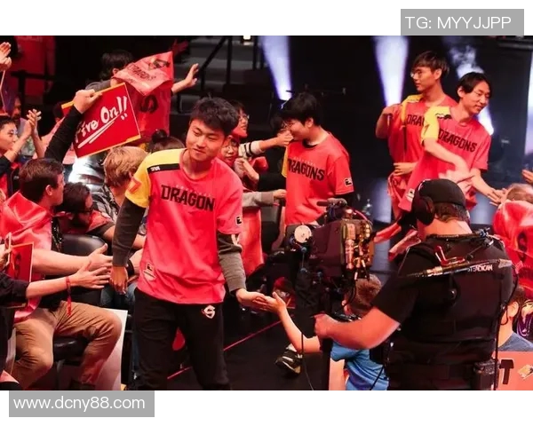 赛后分析：杭州篮球队与上海篮球队在比赛中的战术灵活性对比探讨